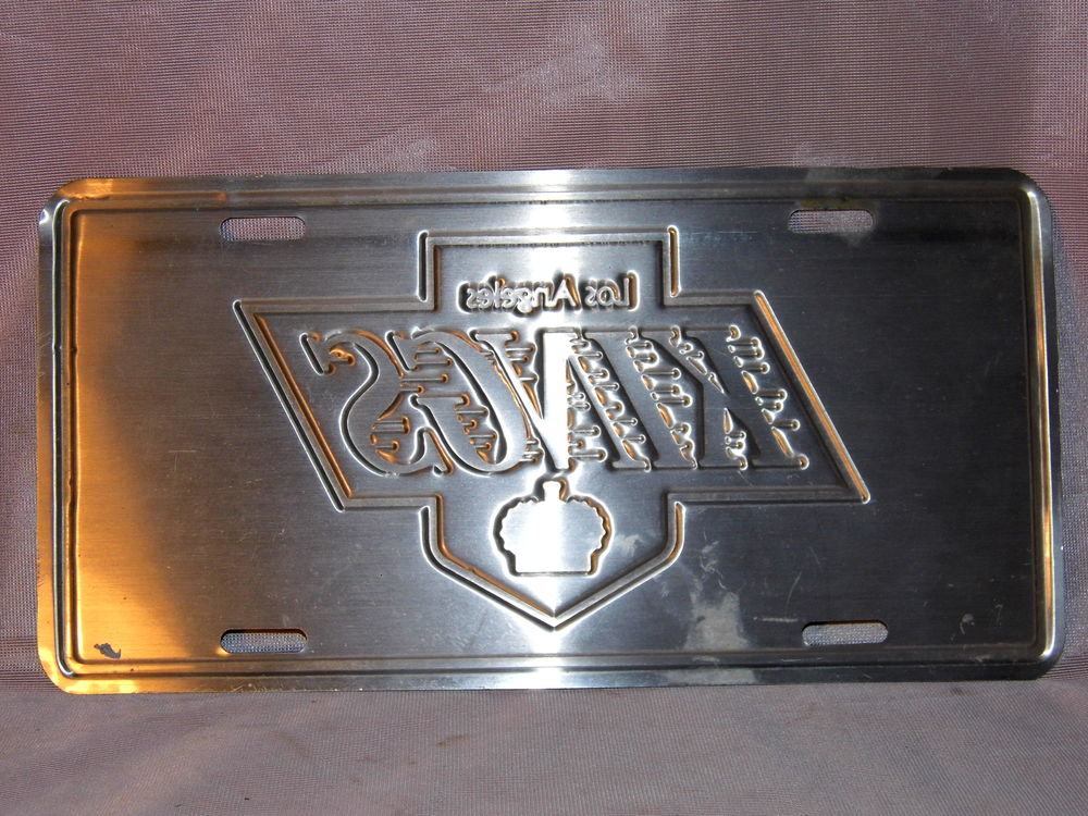 Plaque voiture LOS ANGELES KINGS tole non &eacute;maill&eacute; vintage 