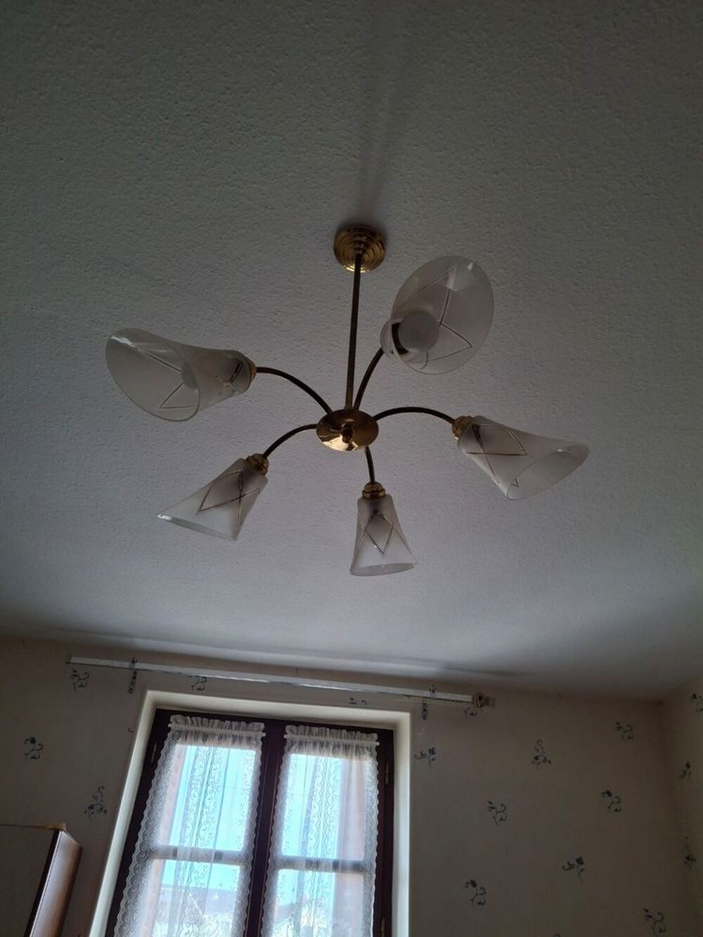 Lustre Meubles