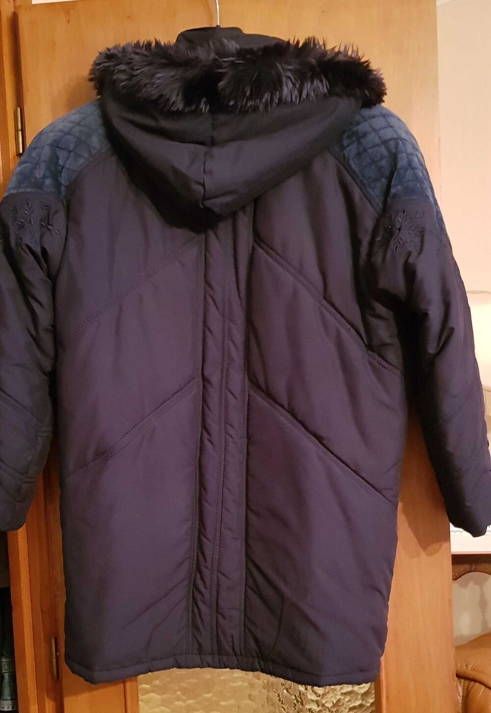 Manteau Doudoune bleu marine Ishwar Vtements