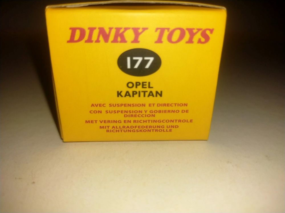 DINKY TOYS Atlas Opel Kapitan
