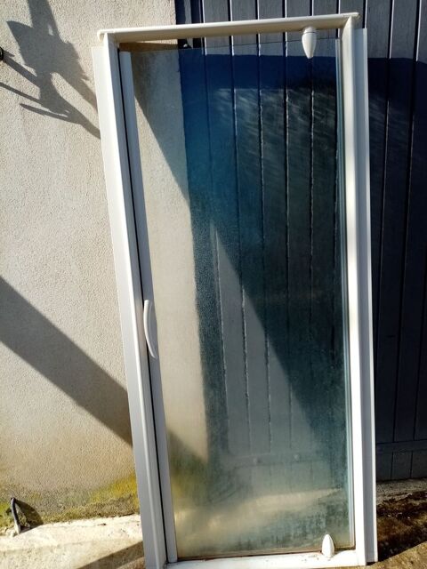 PARE-DOUCHE DE REEMPLOI 20 Baignes-Sainte-Radegonde (16)