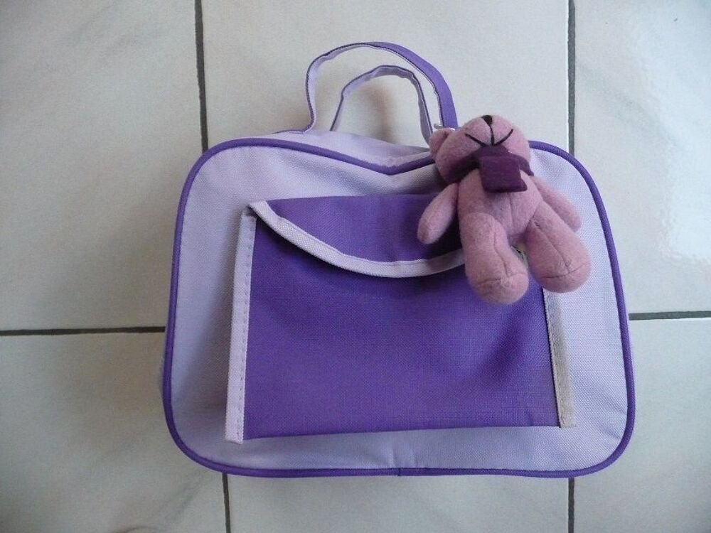 Sac mauve lilas avec pochette et porte-clefs ours Maroquinerie
