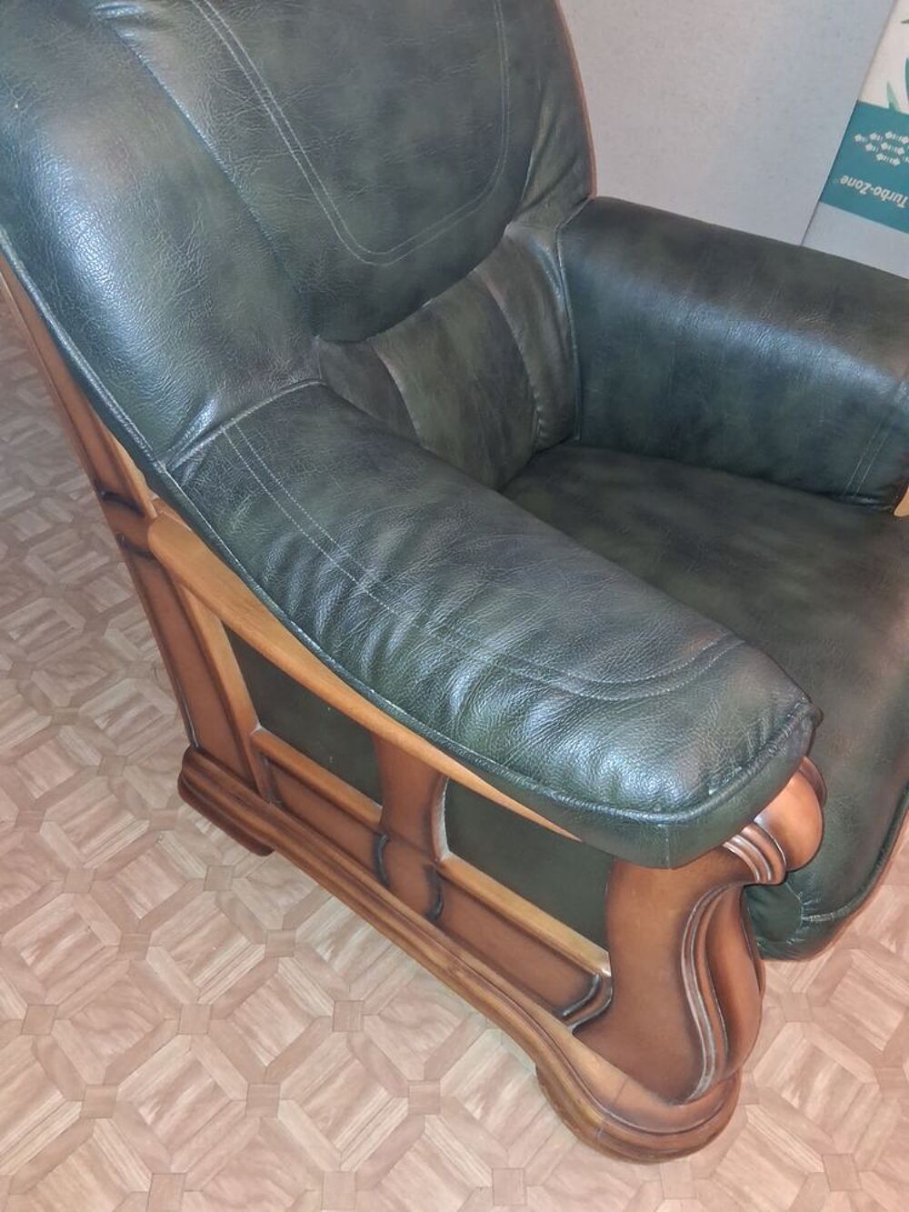 Canap&eacute; 3 places +1 fauteuil Meubles