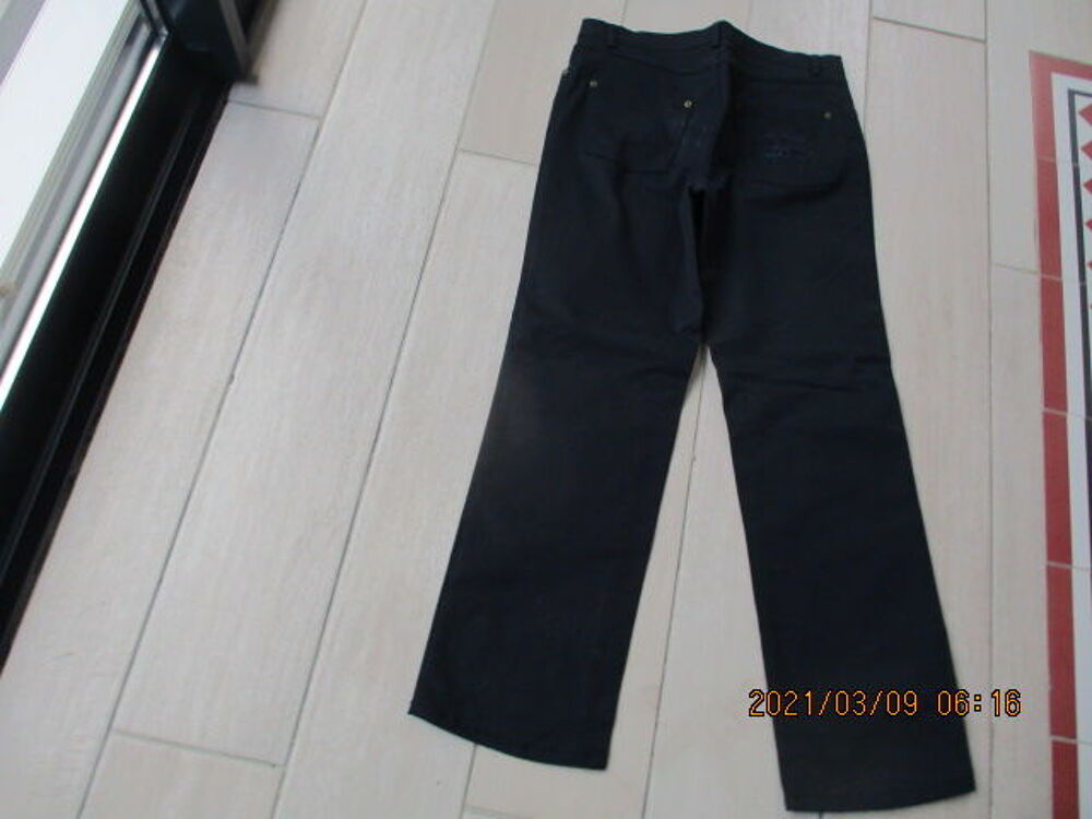 pantalon Vêtements