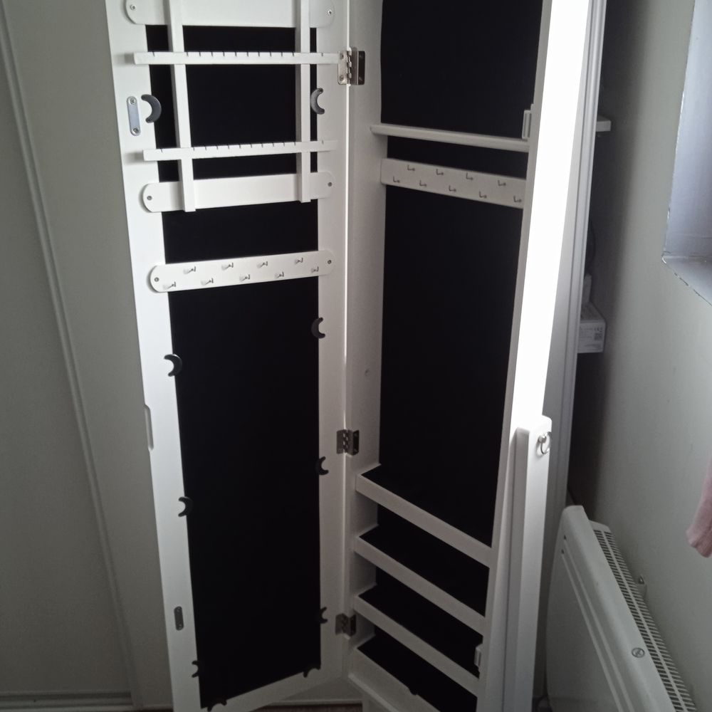 psych&eacute;e miroir et rangement bijoux hauteur 140 excellent &eacute;ta Meubles