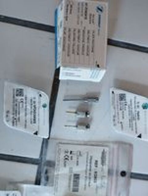   Fournitures Implants Nobel Biocare Zimmer .Strauman, Biotech 