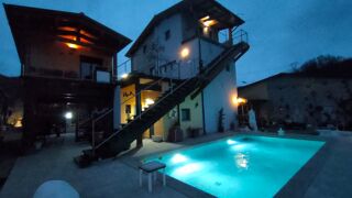  Maison � vendre 9 pi�ces 220 m� Mulazzo