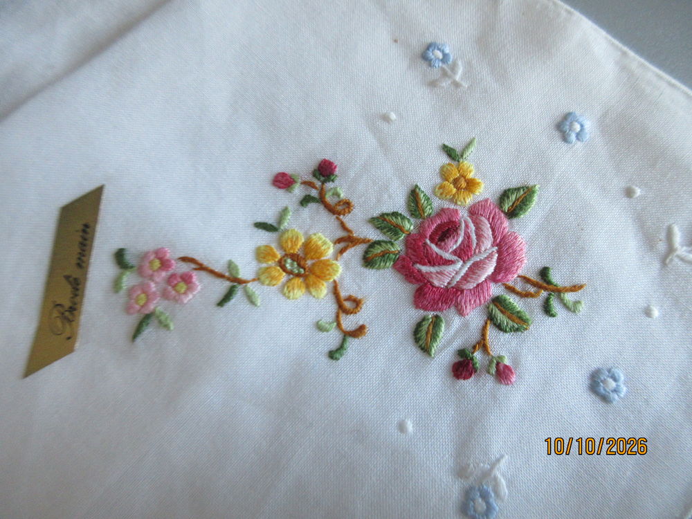 broderie &agrave; la main Décoration