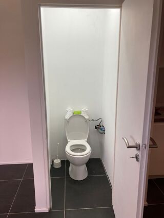  Atelier � louer 2 pi�ces 70 m�