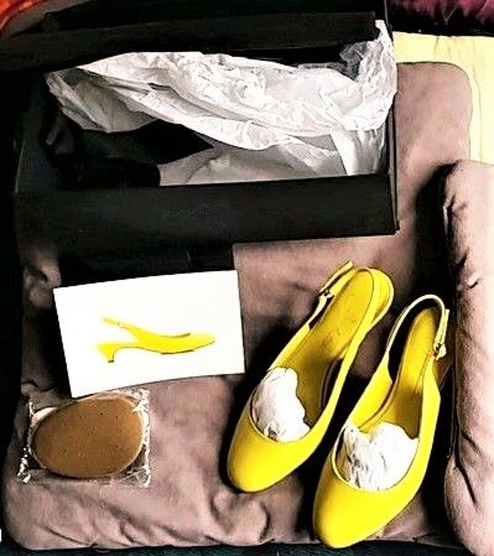 Escarpins Shoes of prey jaune neuves pointure 35 Chaussures