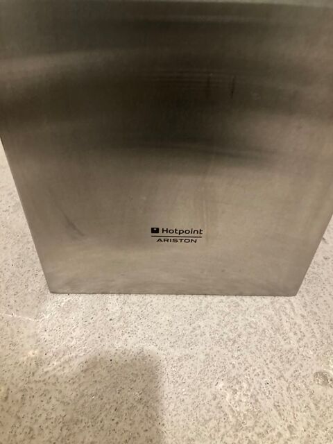 Hotte Ariston 40 Cannes (06)