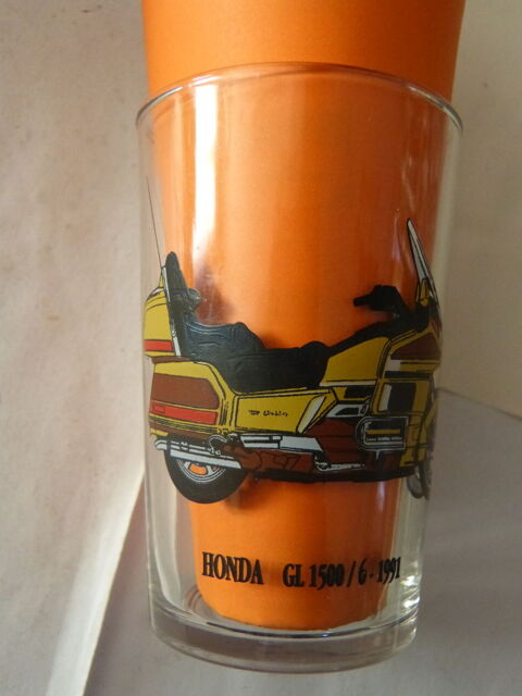 VERRE HONDA  GL 1500 3 Brest (29)