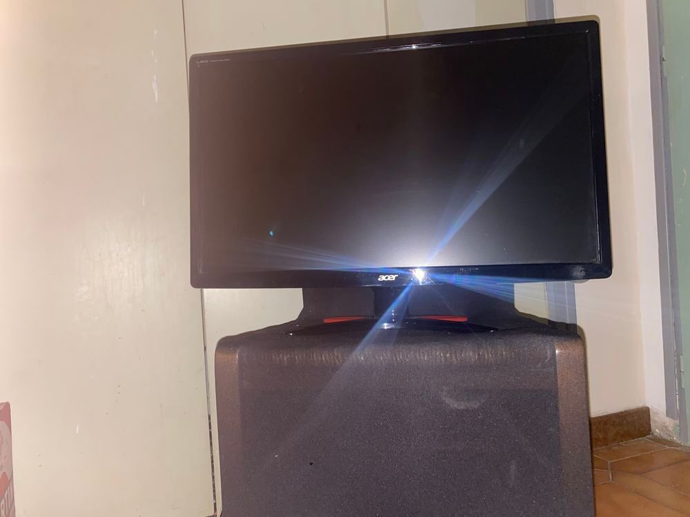 &eacute;cran acer 60htz 1 ms Matériel informatique
