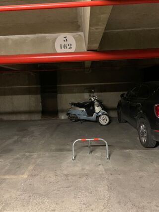  Parking / Garage à vendre 12 m² Paris
