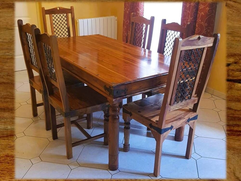 Lot 6 chaises palissandre indien dont 2 bouts de table Meubles