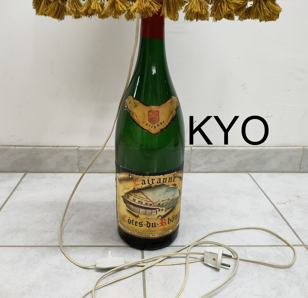 Grande Lampe-bouteille de vin - Cairanne C&ocirc;tes-du-Rh&ocirc;ne Décoration