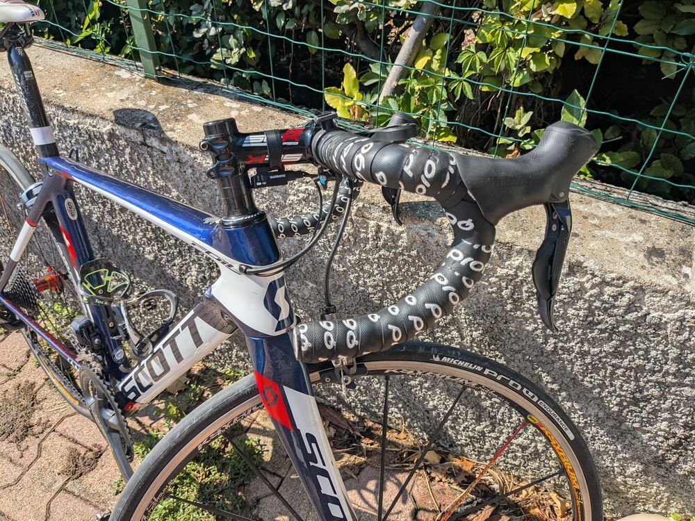 Scott foil en Di2 Vélos