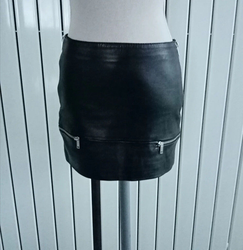 JUPE ZARA CUIR Vêtements