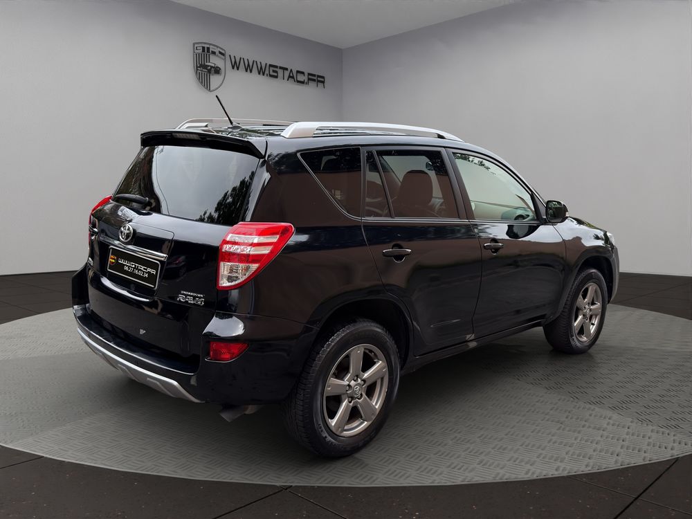 RAV 4 RAV4 RC 150 D-4D 2WD Lounge 2013 occasion 93390 Clichy-sous-Bois