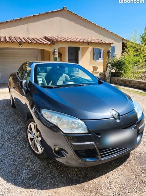Renault megane iii cc M&eacute;gane III CC dCi 160 FAP Privil&