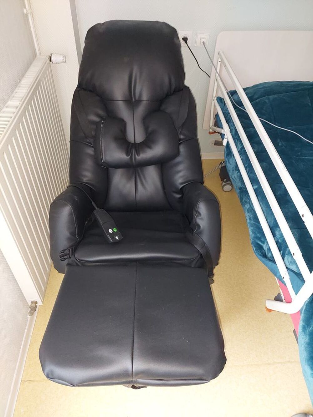 Fauteuil de relaxation &eacute;lectrique neuf marque INNOV'SA Meubles