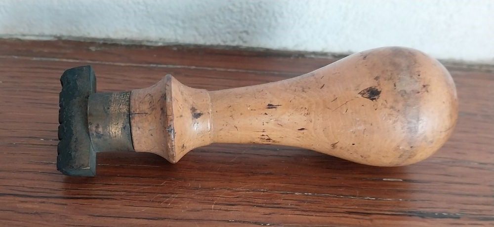 ancien tampon encreur de la mine fosse 4 