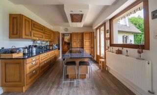  Maison à vendre 9 pièces 244 m²