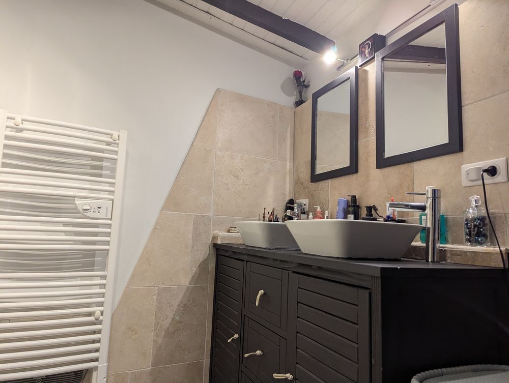 Vente Maison maison de village, sur les berges du Rhône Saint-Étienne-des-sorts