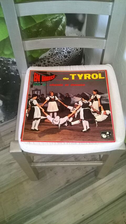 Vinyle orchestre de Hans Schiller
Chants et danses en direc 9 Talange (57)