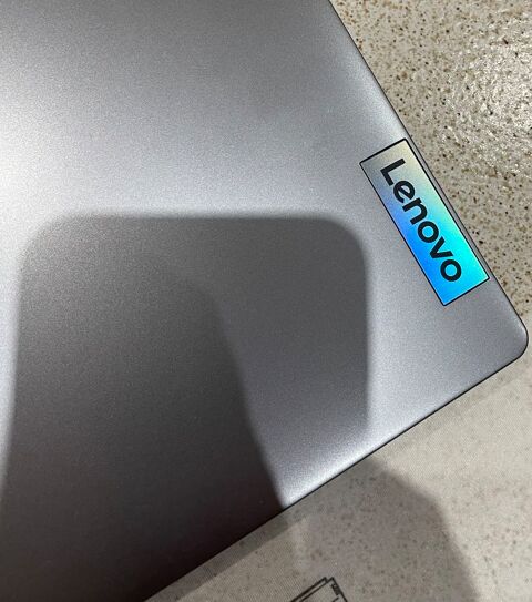 Ordinateur portable leonovo 350 Mauriac (15)