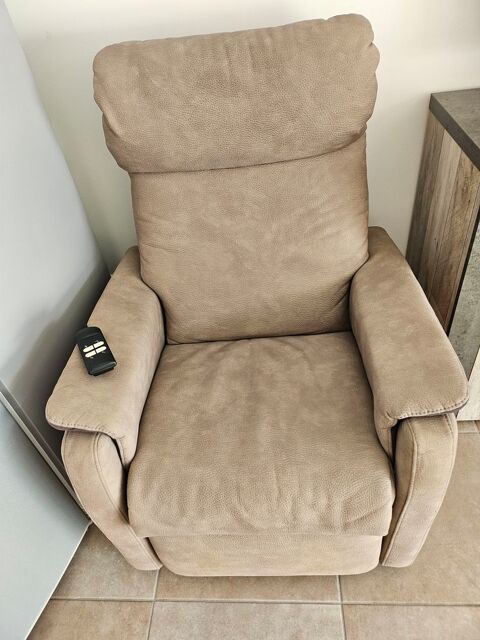 Fauteuil releveur lectrique 2 moteurs 60 Fontanil-Cornillon (38)