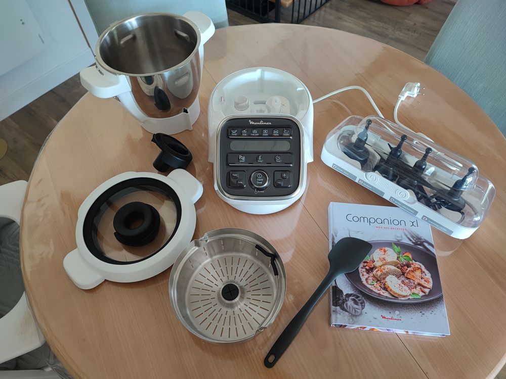 Companion XL de chez MOULINEX Electroménager