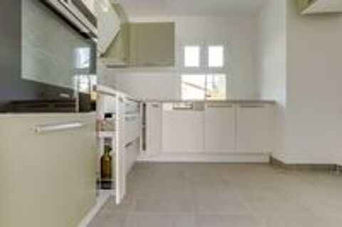   Travaux d'int�rieur tous corps d'�tat. 