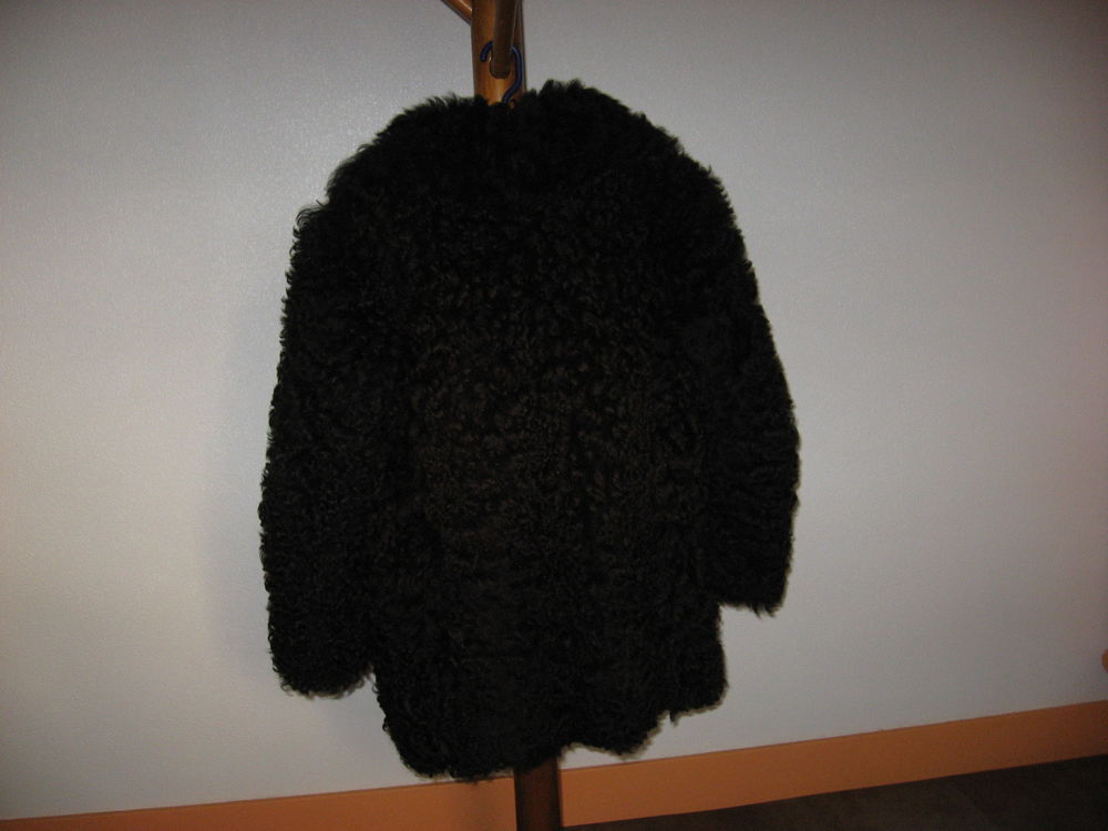 Veste agneau des Pyr&eacute;n&eacute;es Vêtements