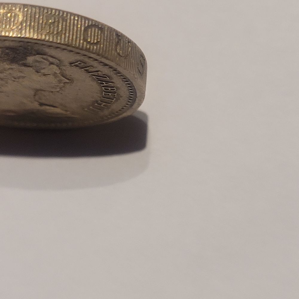 RARES PI&Egrave;CES ONE POUND 1983 