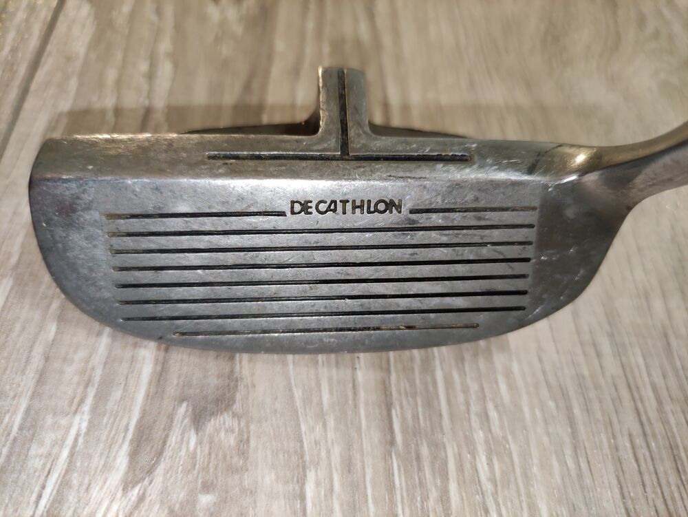 Chipper de Golf Decathlon 100 en Acier en Tr&egrave;s Bon &Eacute;tat Sports