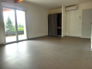  Appartement à louer 1 pièce 28 m²