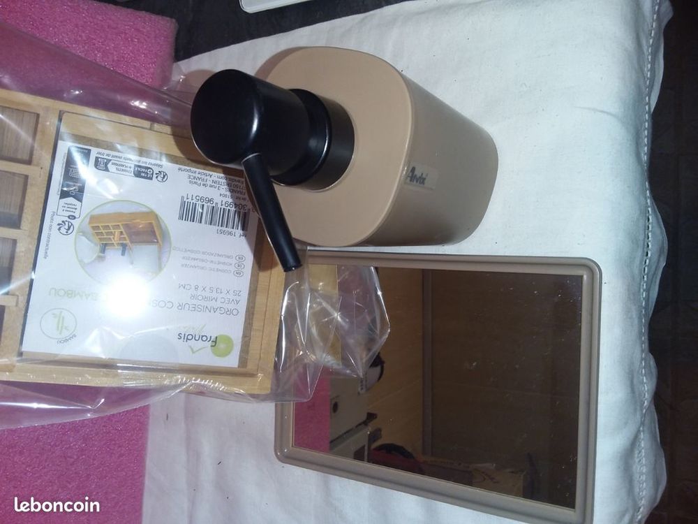 Lot accessoires salle de bain Décoration