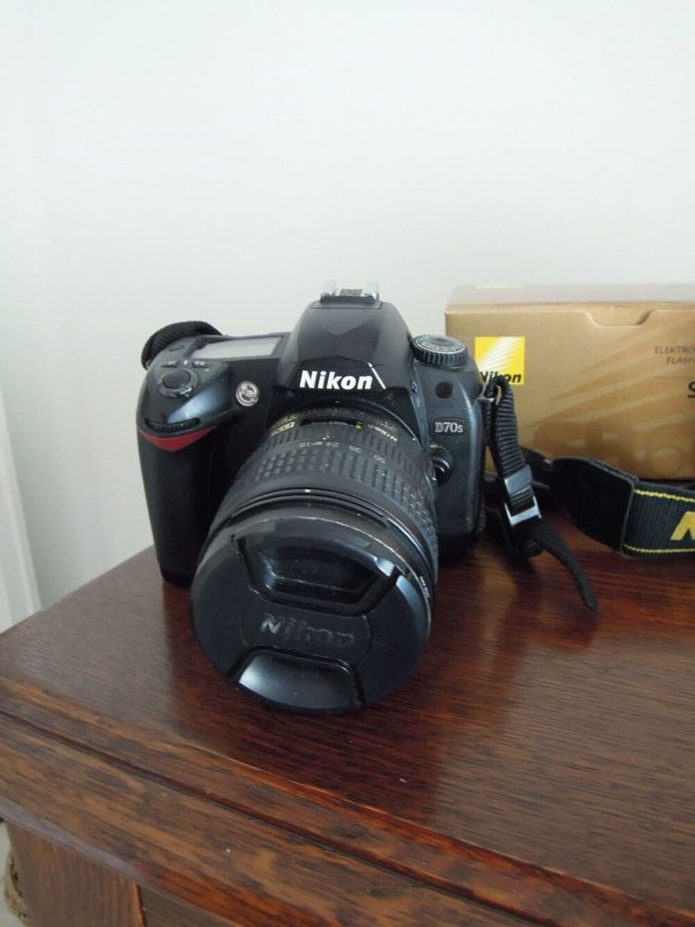 Appareil photo num&eacute;rique NIKON Photos/Video/TV