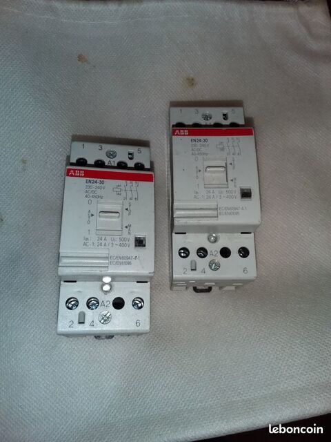 Contacteur ABB REFERENCE EN 24-30 tripolaire 28 Serres-Castet (64)