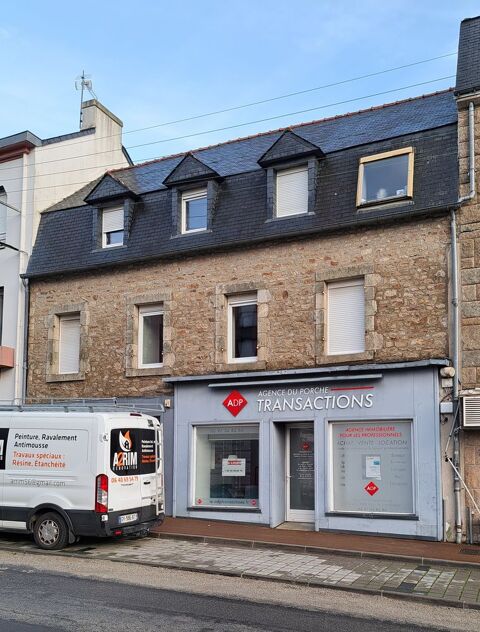 local destination bureau, espace sant&eacute; ,9 m&egrave;tres de fa&ccedil;ade 0 56400 Auray