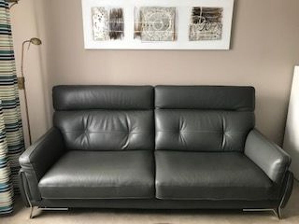 Canap&eacute; cuir vachette gris fonc&eacute; 4 places : 218 x 83 x 104 Meubles