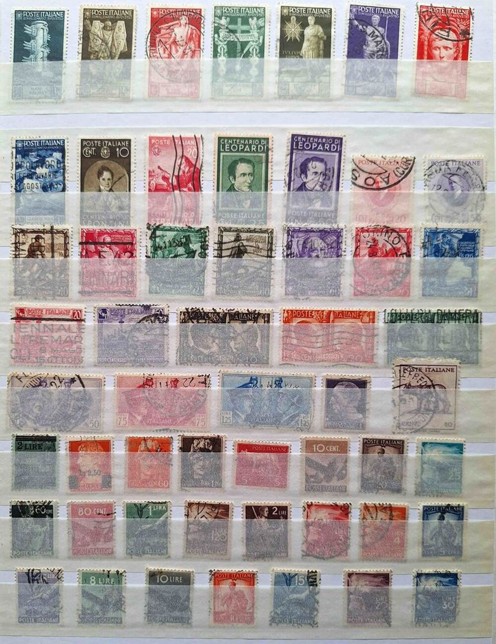 S&eacute;rie de timbres de collection d'Italie 