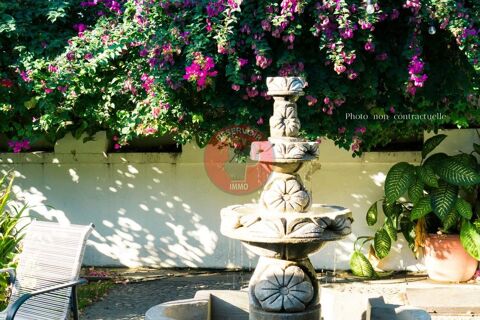 Situ&eacute; au c�ur du centre-ville historique de M&acirc;con, sa... 295000 71000 M�con