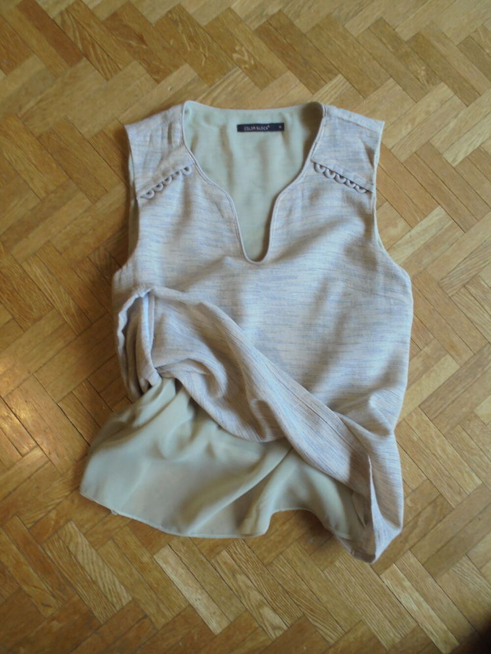 Haut beige (80) Vtements