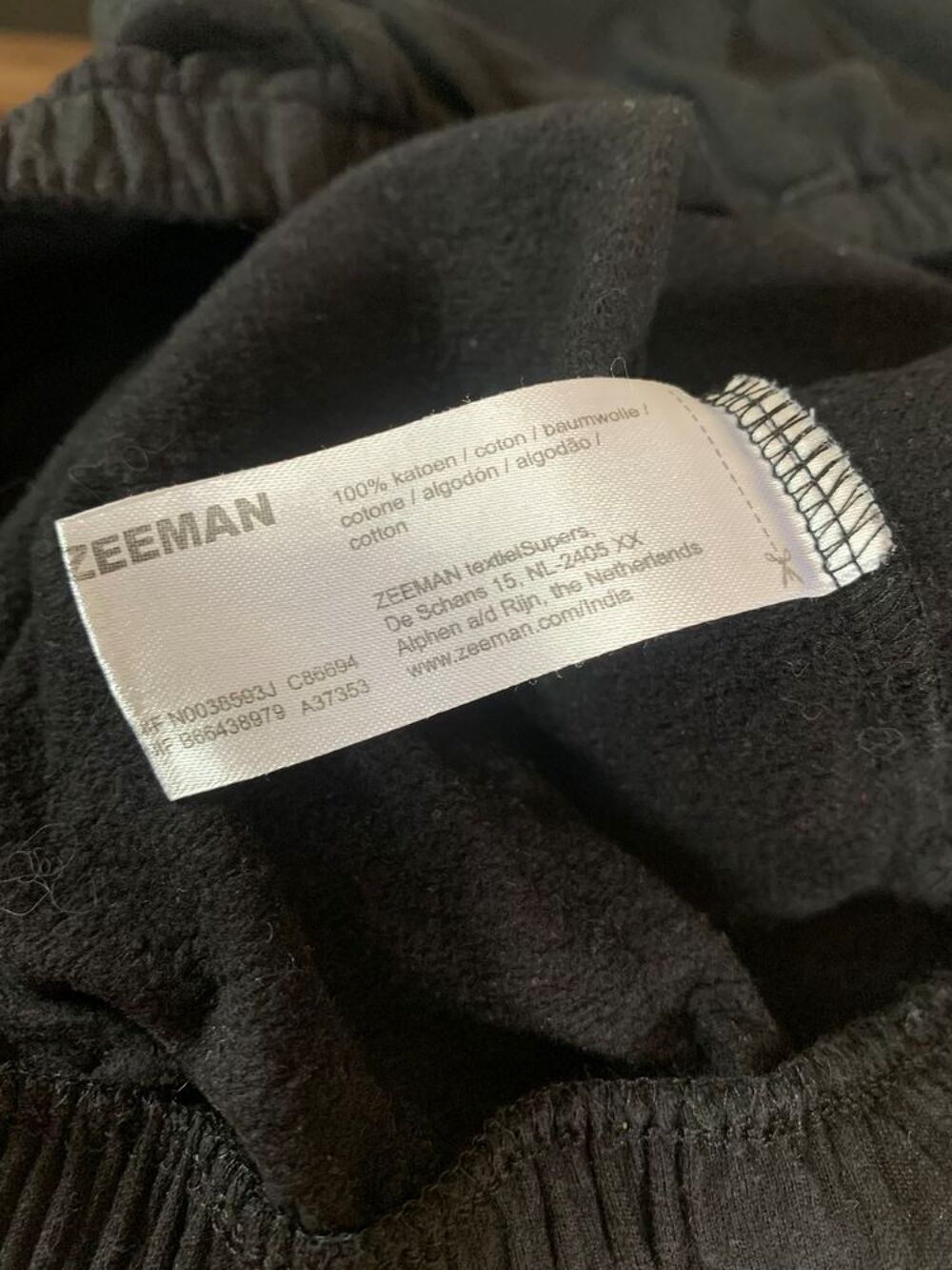 Sweat enfant fille avec dentelles " Zeeman " Vêtements enfants