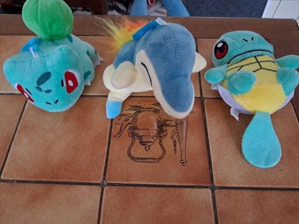 Porte-cl&eacute; Pokemon peluche manga anime s&eacute;rie TV film goodies Jeux / jouets