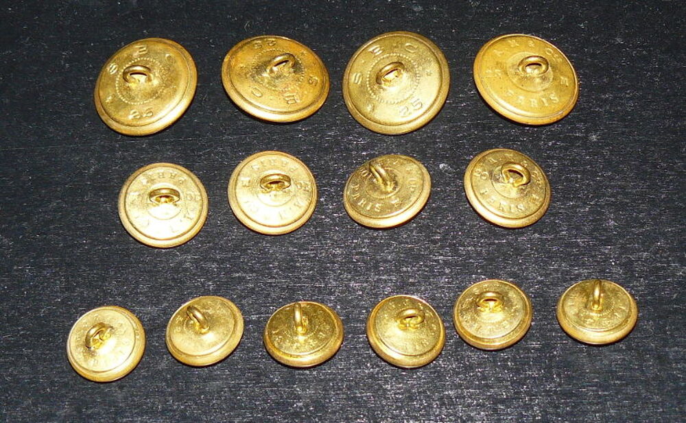 BOUTONS UNIFORME MILITAIRE 
