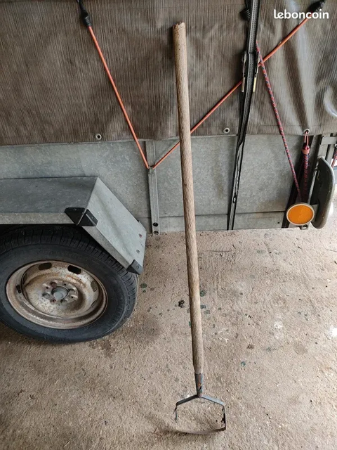 1 Binette en bonne état Soullans (85)