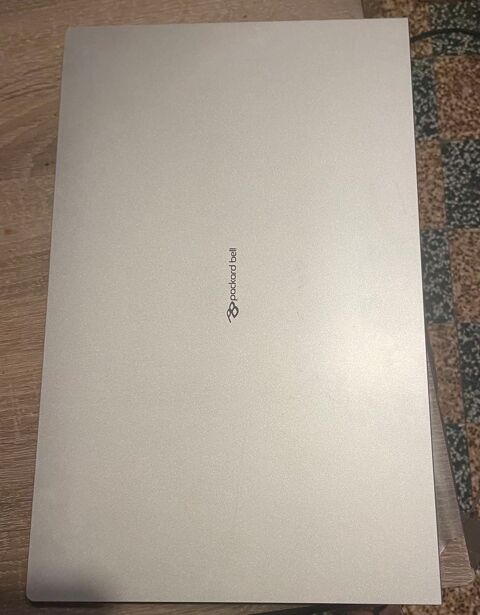 Ordinateur portable 17 pouces Packard Bell 250 Vias (34)